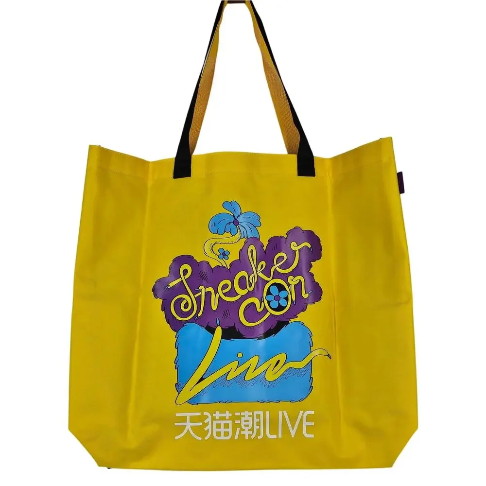 COMBACK SNEAKERCON SHANGHAI BAG, A SEAN WOTHERSPOON COLLABORATION 2020 EXCLUSIVE